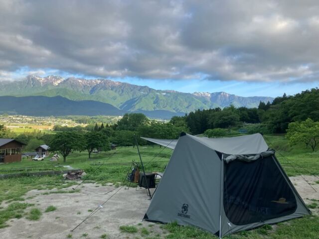 いなかの風  今週もノーキャンプなので過去pic🏕️  長野のキャンプ場、いなかの風が気持ち良かったです🌿  ここにくる時に必ず寄る、「いな垣」さんのソースカツ丼は絶品😋  #過去pic#いなかの風キャンプ場 #いな垣#ソロホームステッドtc #ソロキャンプ好きと繋がりたい